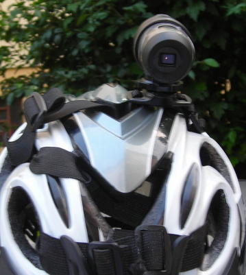 videocamera sul casco